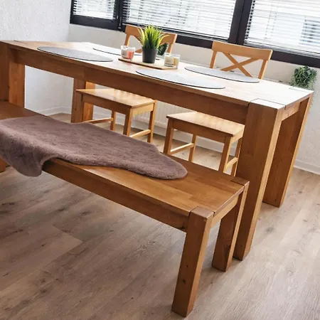 Apart Living - Hochwertige 2-Zimmer-Wohnung -60 Qm- Mit Grosser Terrasse, Stadtmitte *